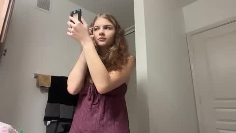 Snapshot of kykybaby4444 chatting on 11.26.25 kyky online show from 11.26.25