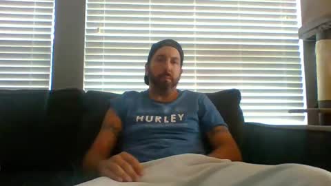 Snapshot of kyle7___ chatting on 10.09.25 kyle7___ online show from 10.09.25