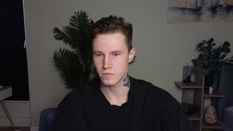 Snapshot of kyle_4u chatting on 12.18.24 Kyle online show from 12.18.24