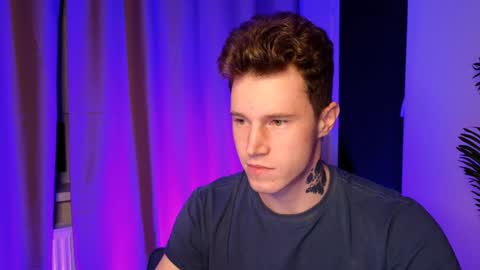 Snapshot of kyle_4u chatting on 12.27.24 Kyle online show from 12.27.24