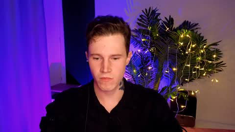 Snapshot of kyle_4u chatting on 12.31.24 Kyle online show from 12.31.24