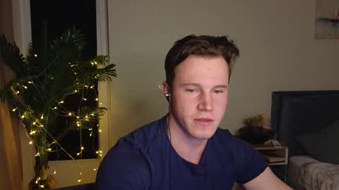 Snapshot of kyle_4u chatting on 02.24.25 Kyle online show from 02.24.25