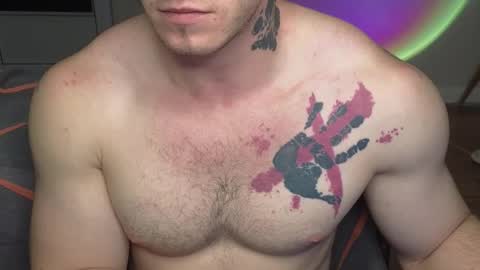 Snapshot of kyle_4u chatting on 10.05.25 Kyle online show from 10.05.25