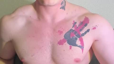 Snapshot of kyle_4u chatting on 11.25.25 Kyle online show from 11.25.25