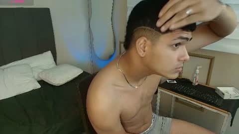 Kyliam online show from 06.29.26