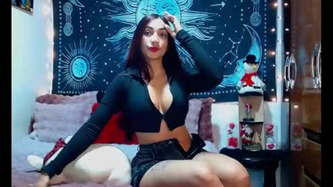 Snapshot of kylie_capricorn chatting on 01.05.26 kylie online show from 01.05.26