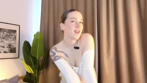 Anna online show from 02.10.25