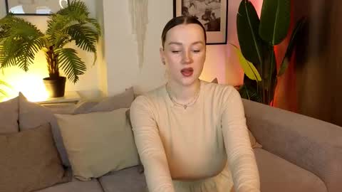 Anna online show from 02.19.25