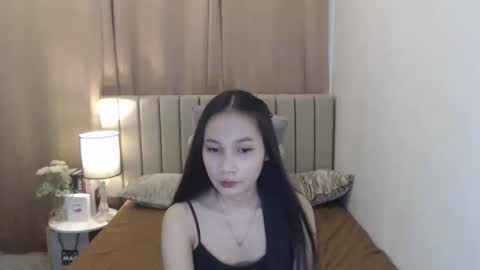 kyliefox22 online show from 03.11.26