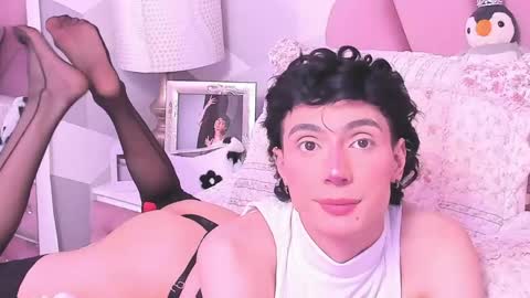 Kylie jl online show from 05.21.26