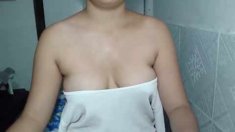 Snapshot of kyliexx98 chatting on 03.29.26 kylie online show from 03.29.26