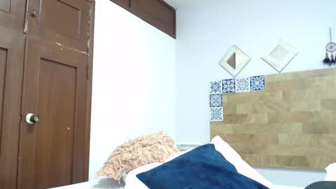 Kylie online show from 03.12.25