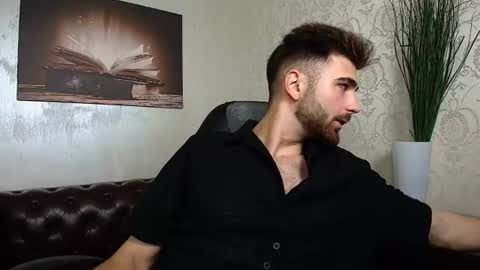 KyloEast online show from 07.04.26