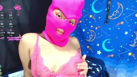 kym_model online show from 07.18.26