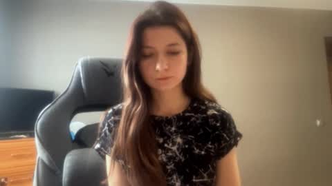 Snapshot of kymberlychimes chatting on 02.24.26 Kary online show from 02.24.26