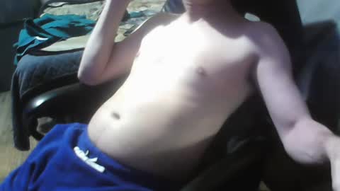 Snapshot of kyplayboy chatting on 12.25.24 kyplayboy online show from 12.25.24