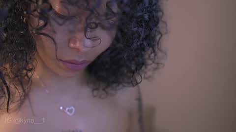 Snapshot of kyria__1 chatting on 02.15.25 schedule 300 pm - 1100pm colombia time online show from 02.15.25