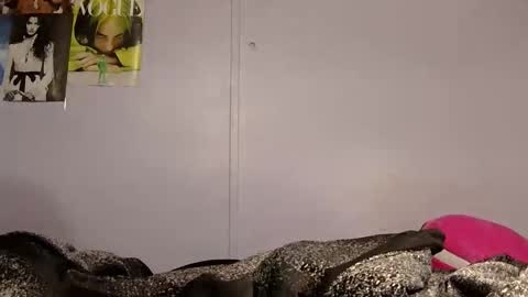 Lily online show from 04.20.26