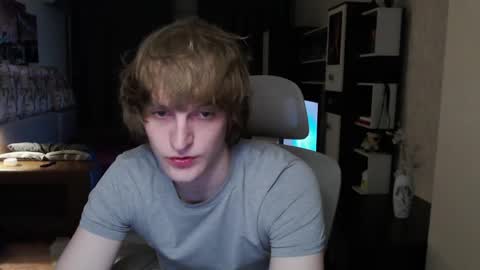 Snapshot of l1onkennedy chatting on 05.15.26 l1onkennedy online show from 05.15.26