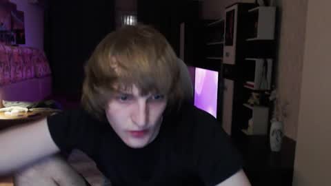 Snapshot of l1onkennedy chatting on 05.16.26 l1onkennedy online show from 05.16.26