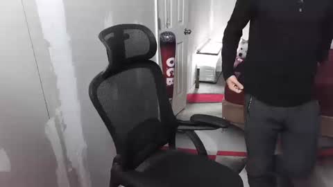 l1v1nth3dr3am online show from 10.11.25