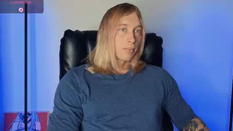 Snapshot of l_adonis_l chatting on 12.21.25 Adonis online show from 12.21.25