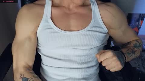 Snapshot of l_adonis_l chatting on 01.16.26 Adonis online show from 01.16.26