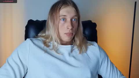 Snapshot of l_adonis_l chatting on 02.15.26 Adonis online show from 02.15.26