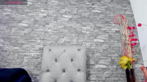 Snapshot of la_indiia chatting on 12.13.24 la_indiia online show from 12.13.24