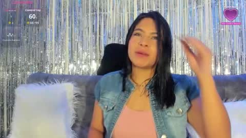 Snapshot of la_parce777 chatting on 11.12.25 Victoria online show from 11.12.25