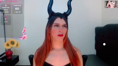 Snapshot of la_ratona_1 chatting on 01.31.25 AriSaray online show from 01.31.25