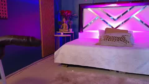 Cris  online show from 03.13.26