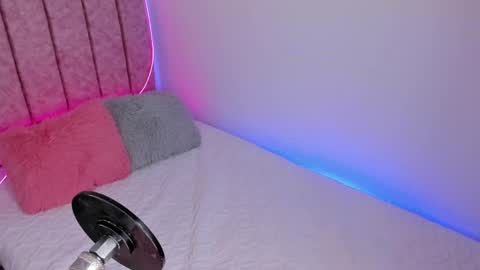 lana  foxx Model  independient online show from 05.20.26