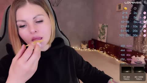 Snapshot of labanditta chatting on 01.19.25 LaBandita online show from 01.19.25