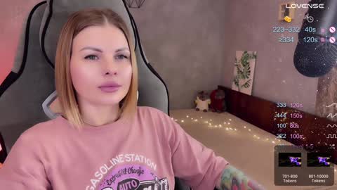 Snapshot of labanditta chatting on 02.05.25 LaBandita online show from 02.05.25