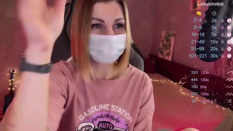 Snapshot of labanditta chatting on 02.17.25 LaBandita online show from 02.17.25