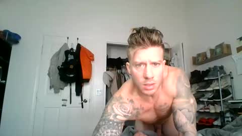 lacrioxcum18 online show from 01.15.25