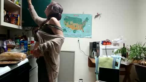 lacybell online show from 03.10.25