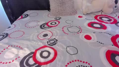 Akyra  online show from 05.15.26