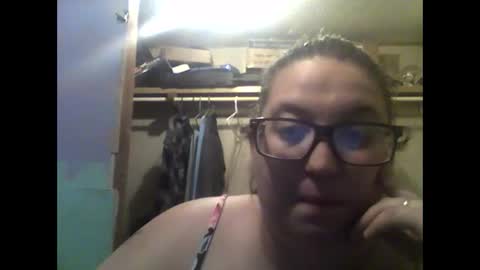 Snapshot of laddybuggie27 chatting on 01.31.25 Laddybuggie27 online show from 01.31.25