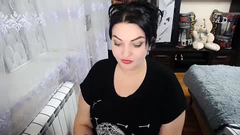 lady_boom_ online show from 02.07.25