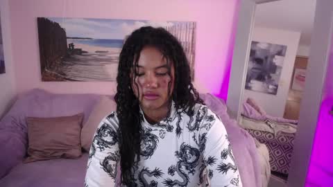 Karla - Instagram   lady karla1 online show from 12.21.24