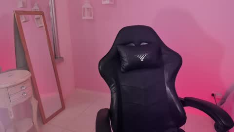 Karla - Instagram   lady karla1 online show from 03.06.25