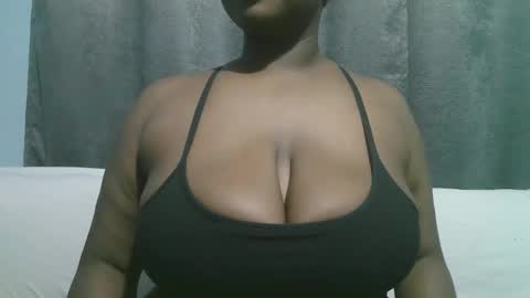 lady_dearra online show from 09.19.25