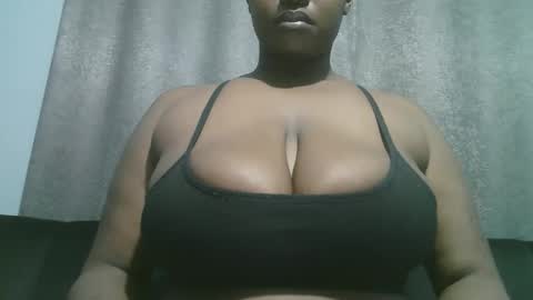 lady_dearra online show from 11.20.25