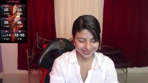 Snapshot of lady_isabella_ chatting on 07.21.26 Lady Isabella online show from 07.21.26
