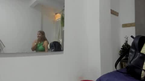 lady_miss___ online show from 12.14.25