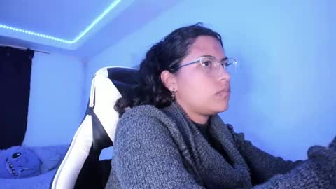  Lady  online show from 01.25.25