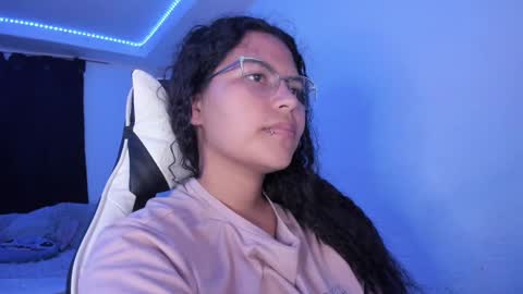  Lady  online show from 02.20.25