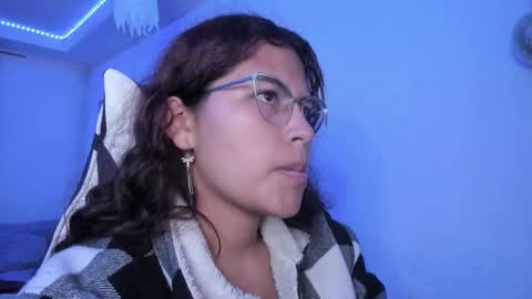  Lady  online show from 10.19.25